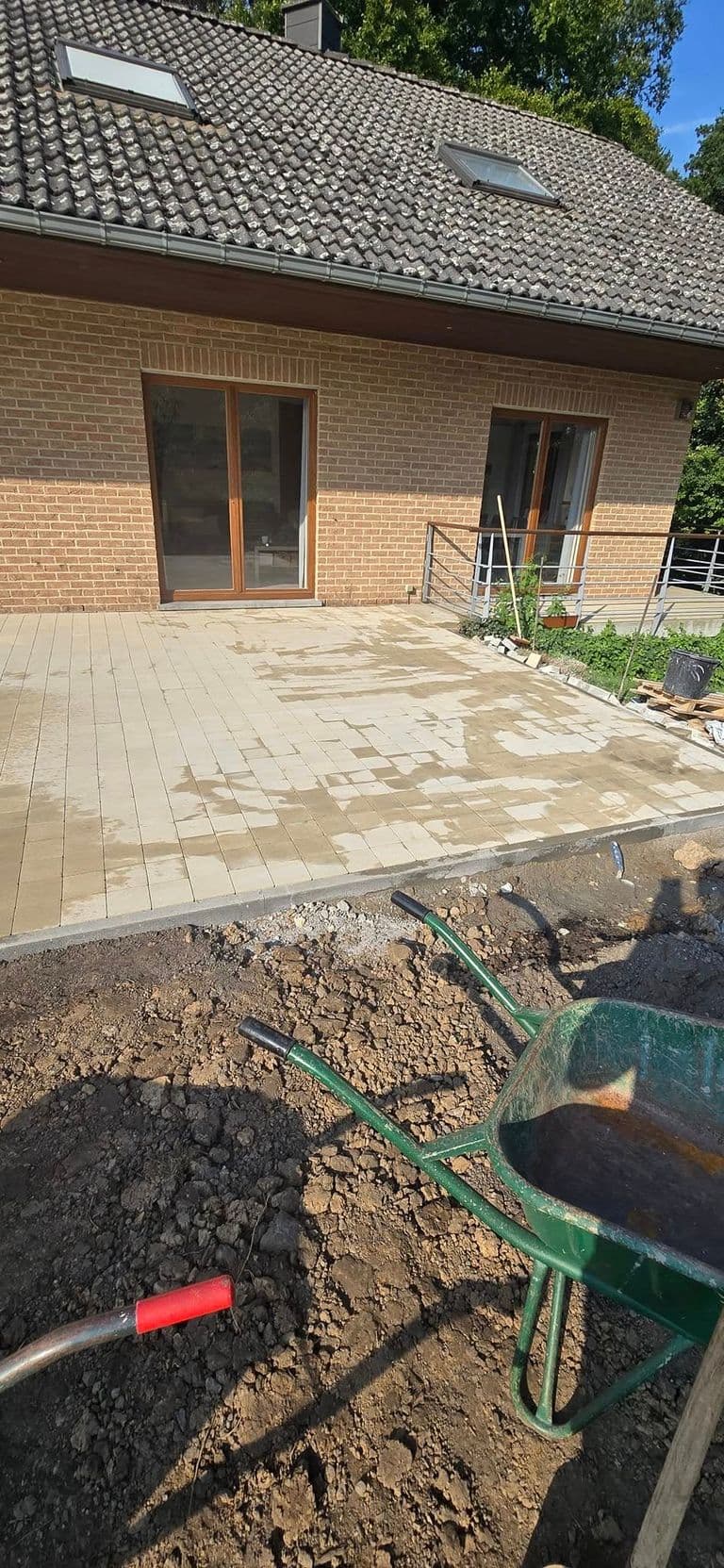 Aménagement en klinkers — fin de chantier (11)