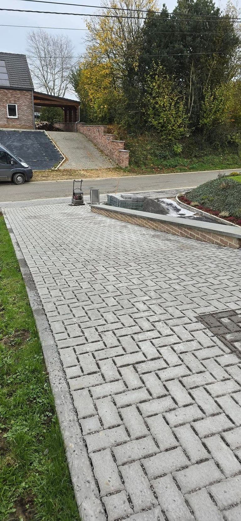 Allée de garage et de jardin — fin de chantier (2)