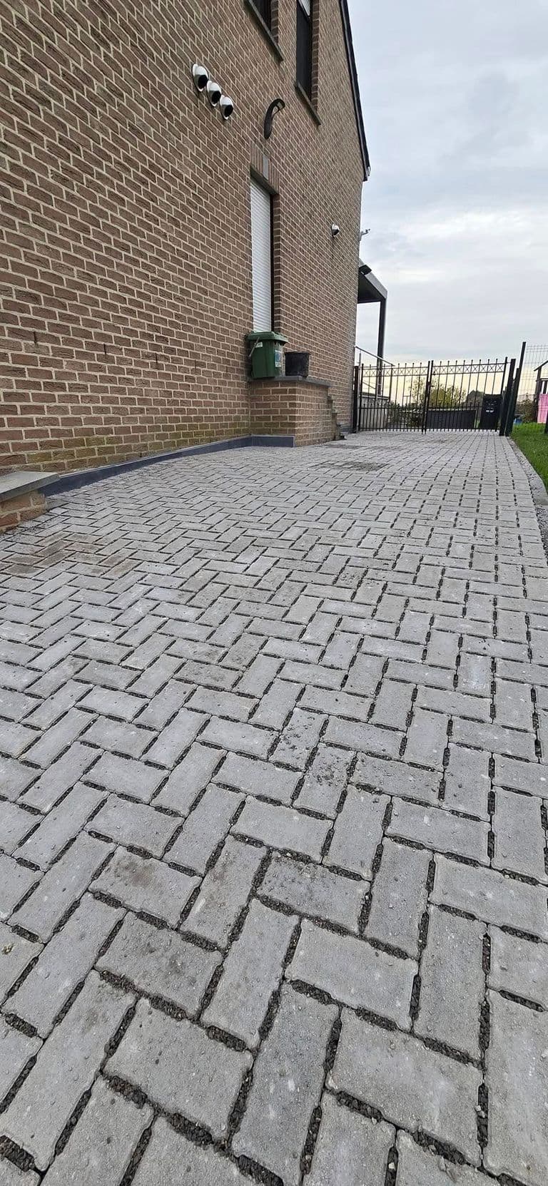 Allée de garage et de jardin — fin de chantier (8)