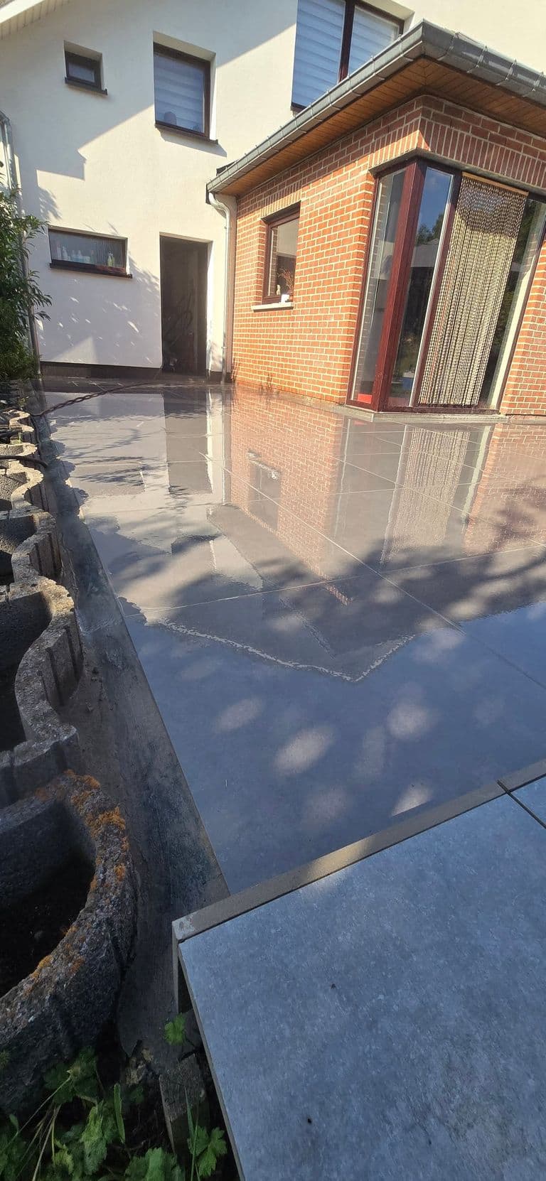 Terrasse en dalles 80 × 80 — fin de chantier (5)