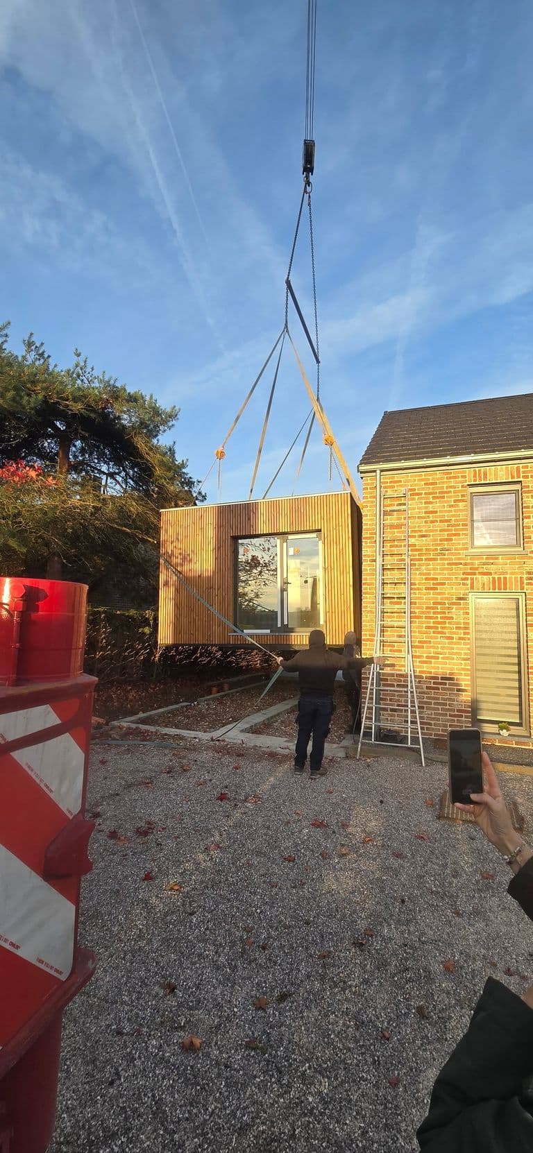 Semelle d'annexe, parking et palissade — fin de chantier (3)