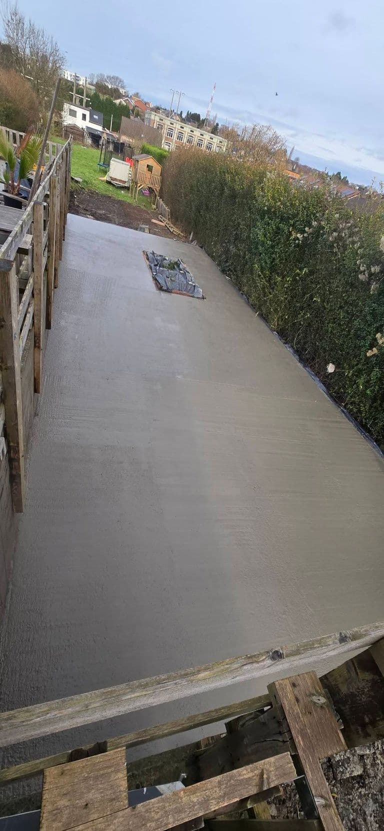 Aménagement complet : parking et jardin — fin de chantier (8)