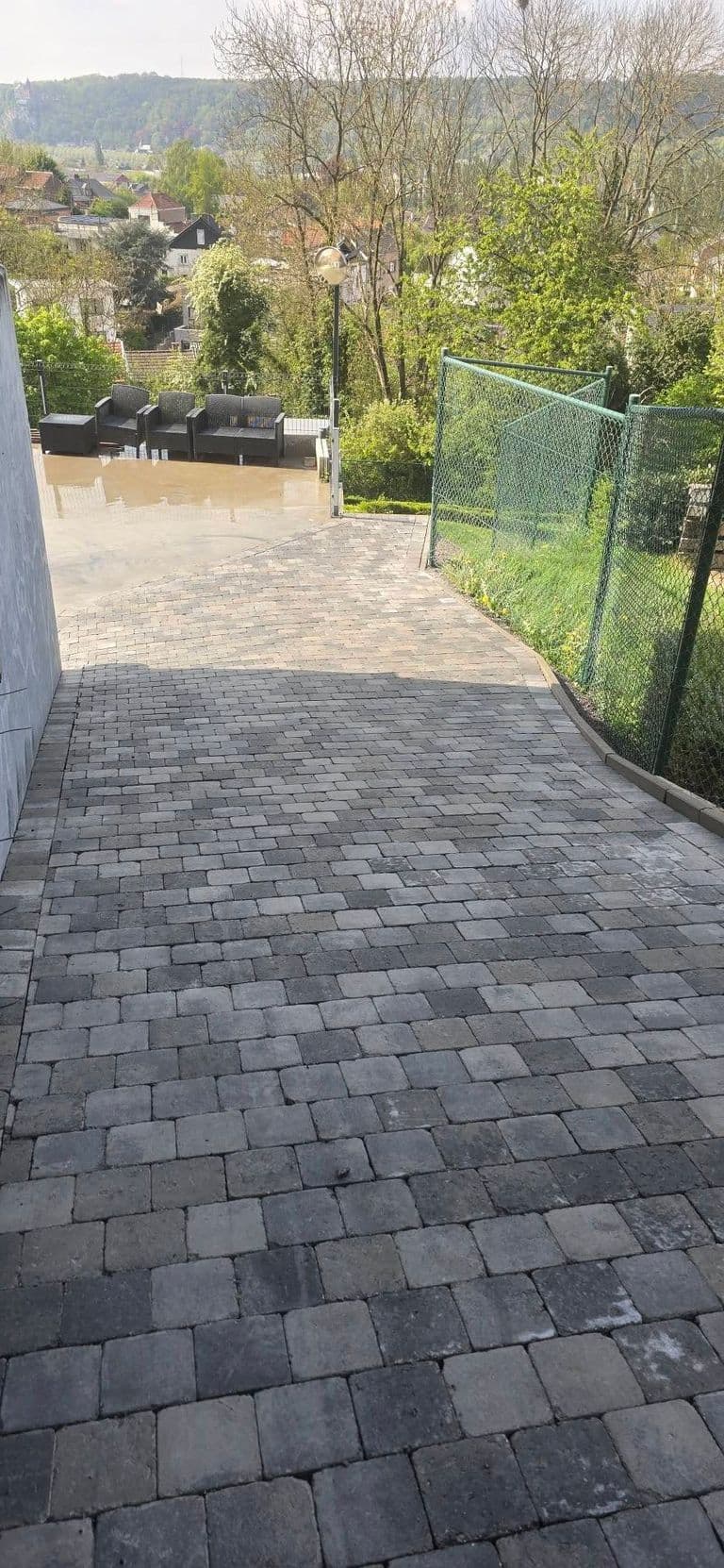 Allée de garage et escalier en klinkers — fin de chantier (6)