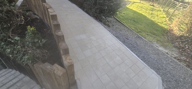 Rénovation d'un escalier — fin de chantier (2)